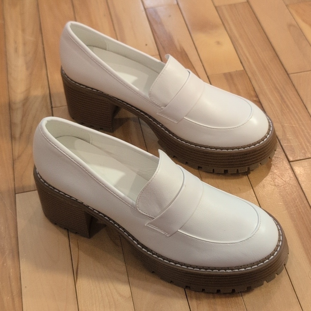 New! MIA | Dalilah White Platform Lug-Sole Loafers Size 10